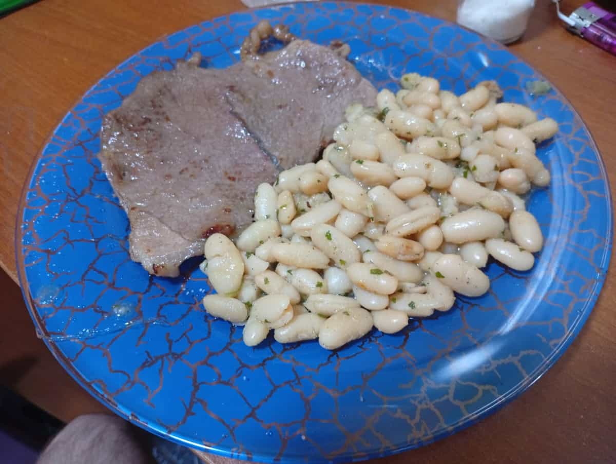 icon-Bistec-de-Ternera-con-Judias.jpeg
