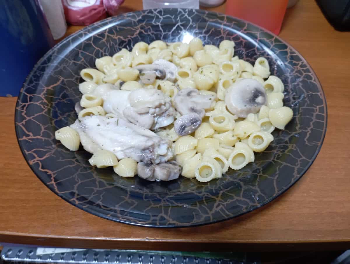 icon-00-Caldo-de-Pollo-y-Champinyones.jpeg